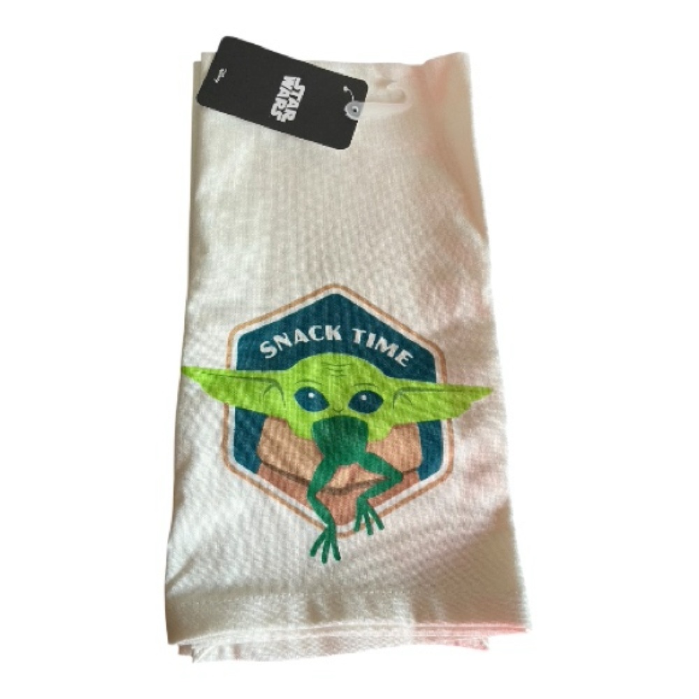 Star Wars Grogu Snack Time Towel